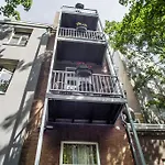 Отель Larende Амстердам