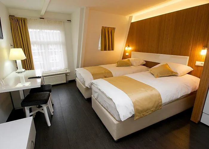 Hotel Larende Ámsterdam